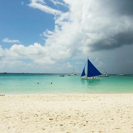 812 Angol Boracay Bagian luar foto