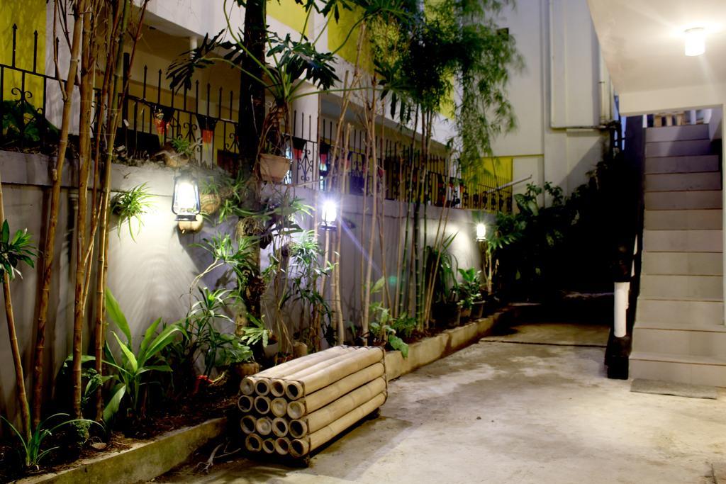 812 Angol Boracay Bagian luar foto