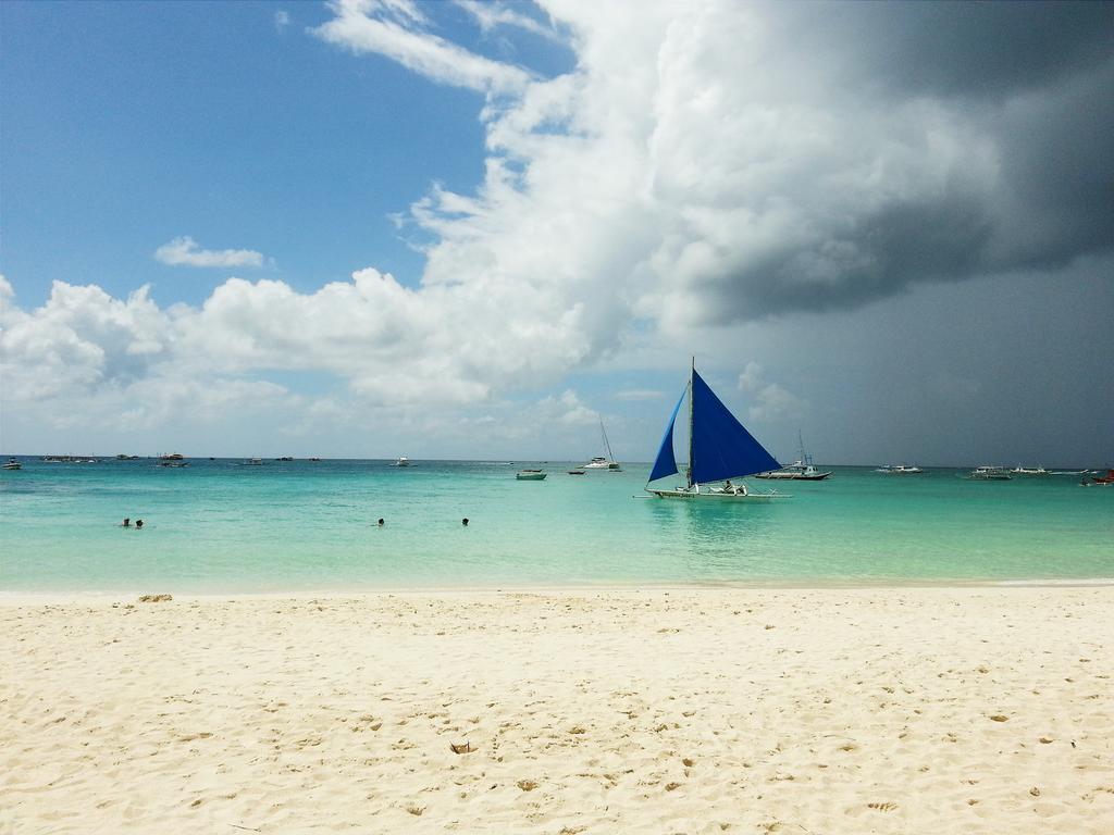 812 Angol Boracay Bagian luar foto