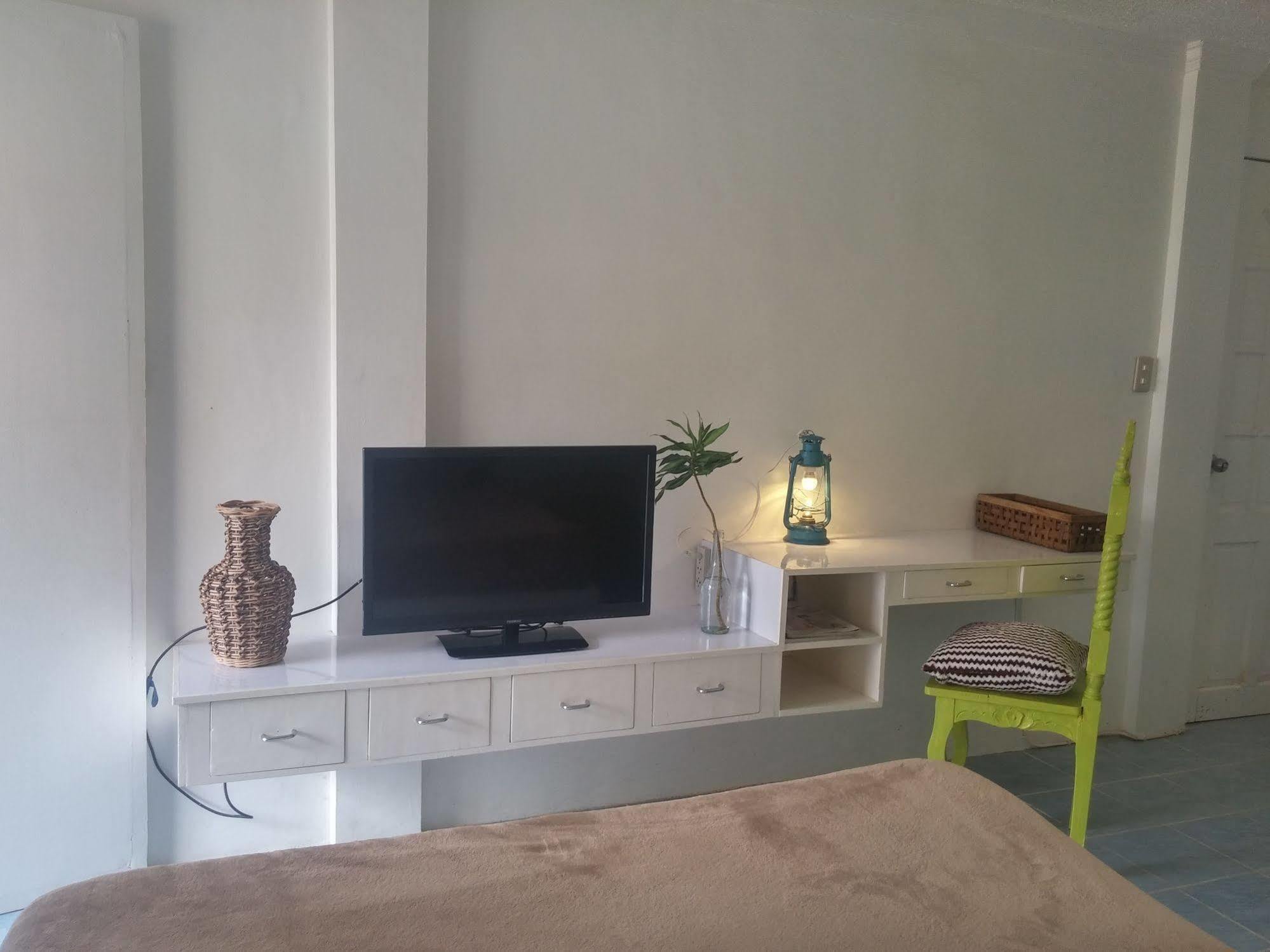 812 Angol Boracay Bagian luar foto